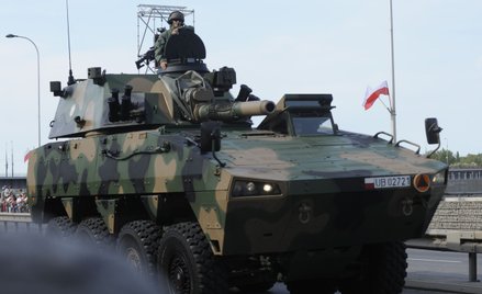 SAFE. Komisja Europejska akceptuje umowę dla Polski jako pierwszą