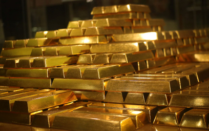 Rekordowy popyt na złoto banków centralnych. Polskie rezerwy na 22 miejscu
