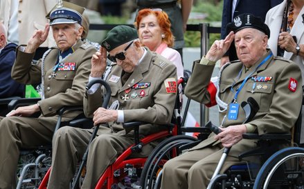 Powstańcy przyjechali do Warszawy z całego świata