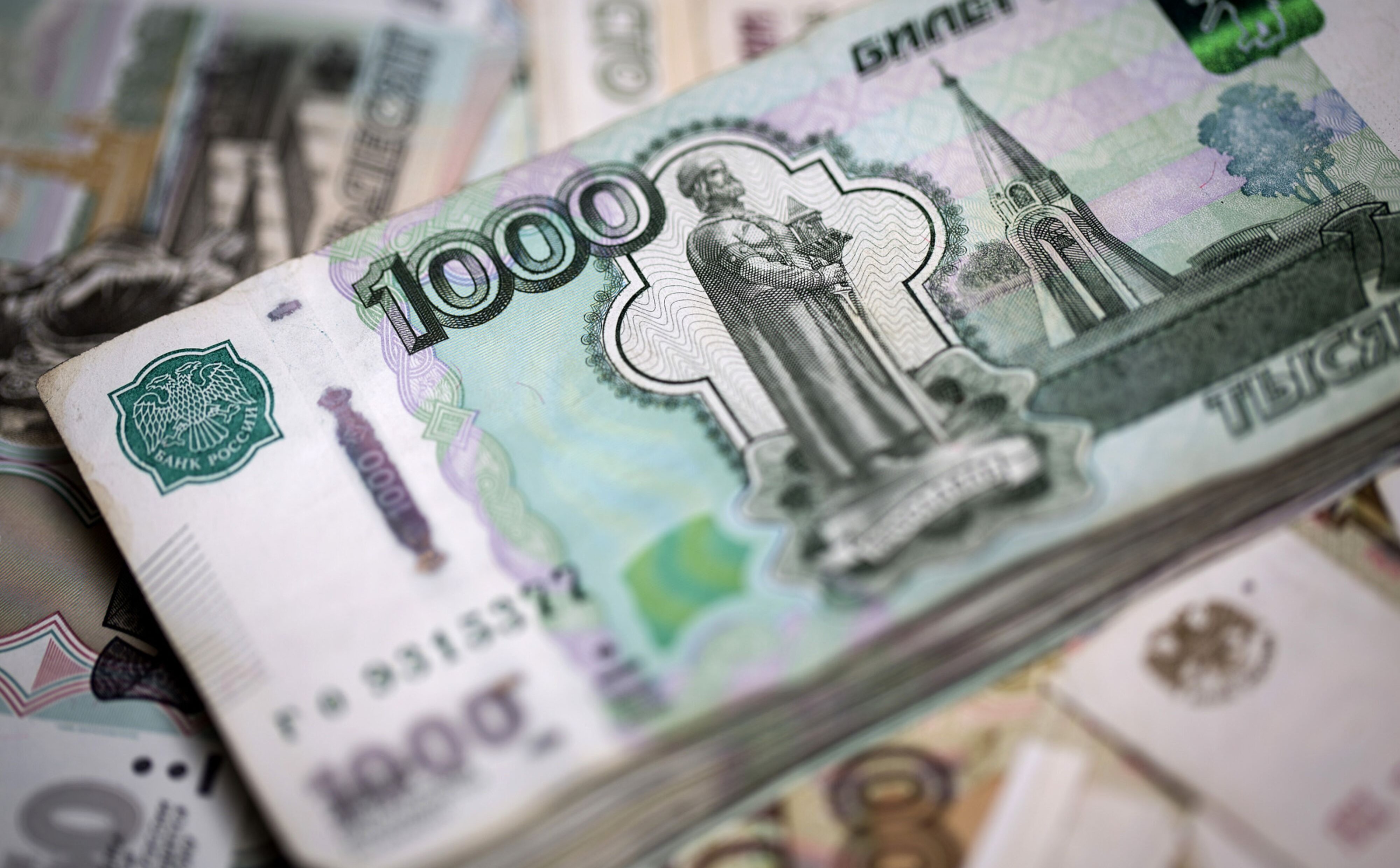Obca waluta nie chce do Rosji. Kowbojskie pieniądze przestały napływać