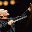 Christoph Eschenbach pierwszych pięć lat życia spędził we Wrocławiu, opuścił go u schyłku II wojny ś