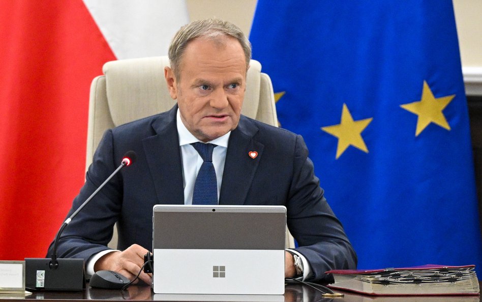 Premier Donald Tusk na posiedzeniu rządu w Kancelarii Prezesa Rady Ministrów
