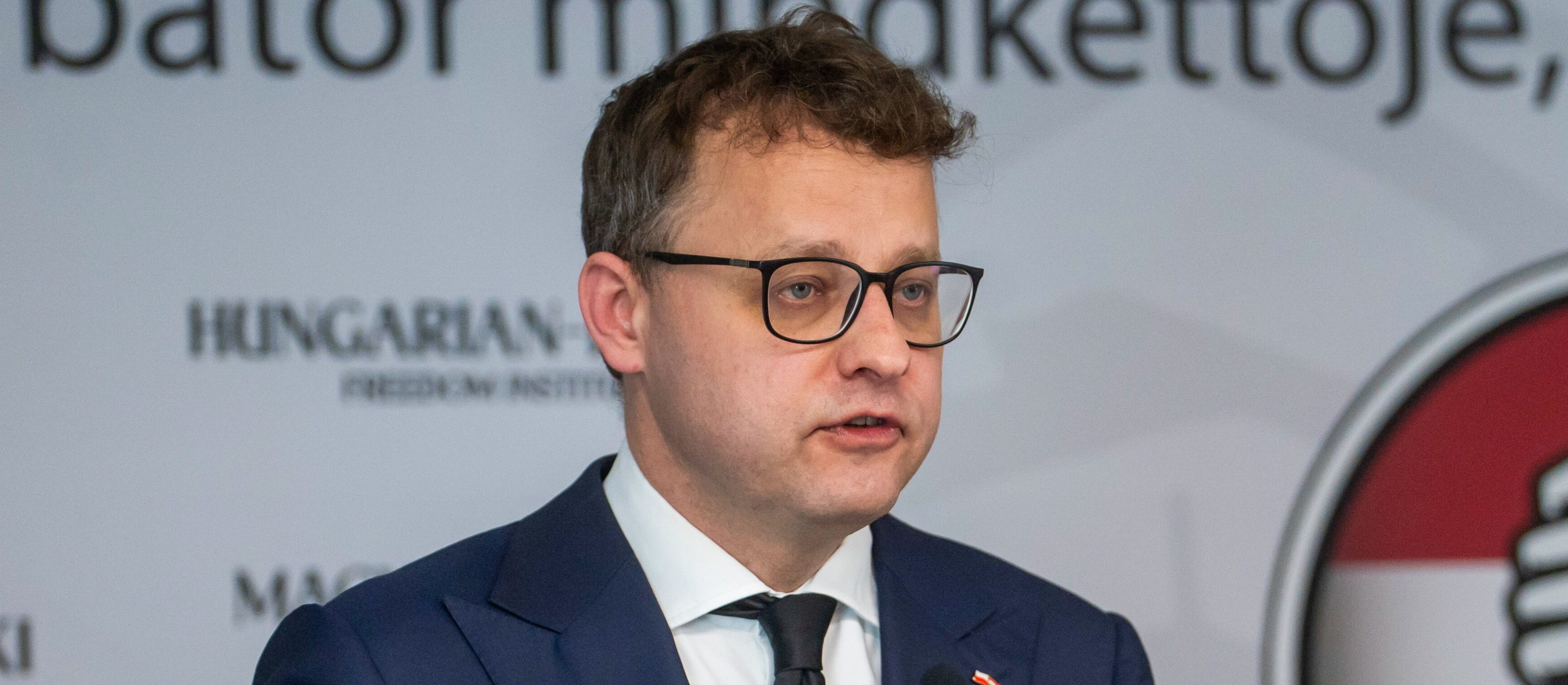 Kłopoty Marcina Romanowskiego. Ciężkie życie sejmowego uchodźcy