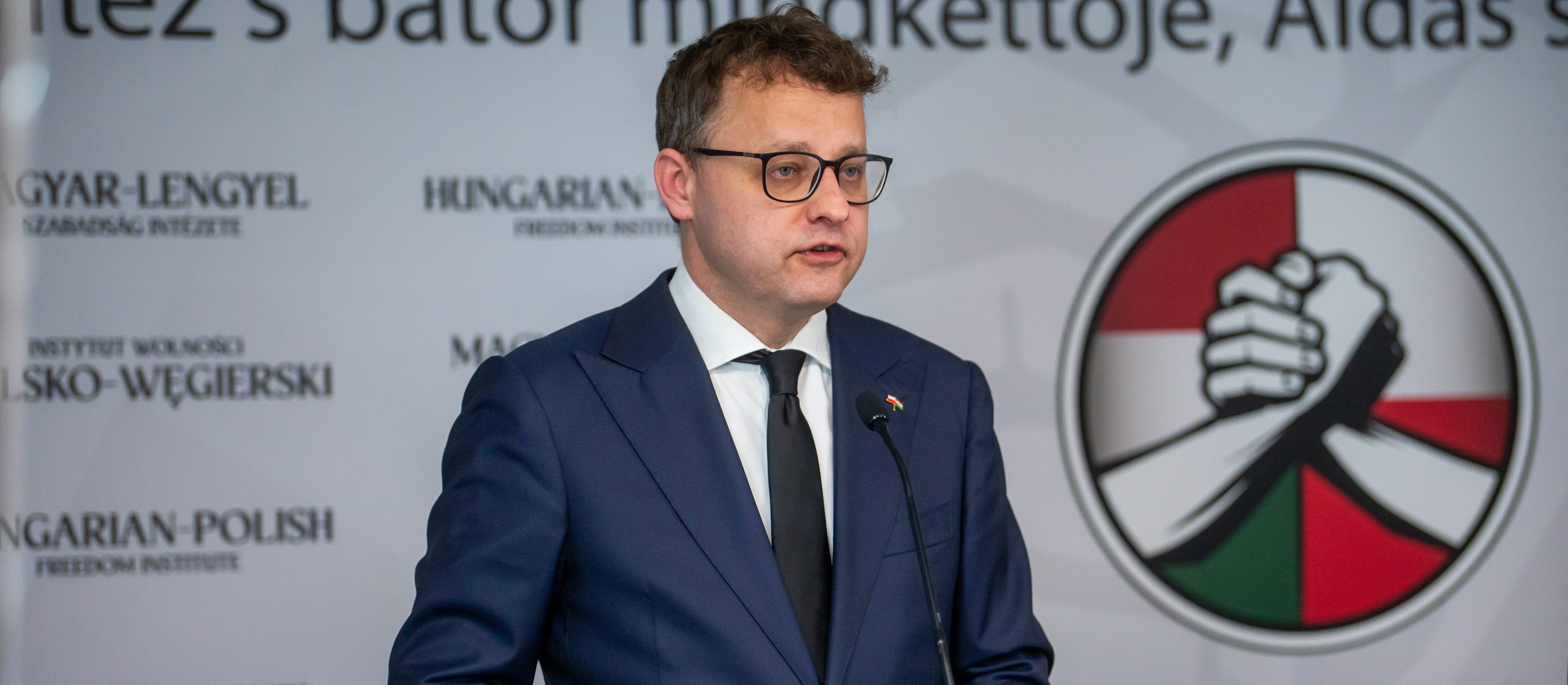 Sąd zdecydował w sprawie Marcina Romanowskiego. „Nie jest już ścigany poza Polską”