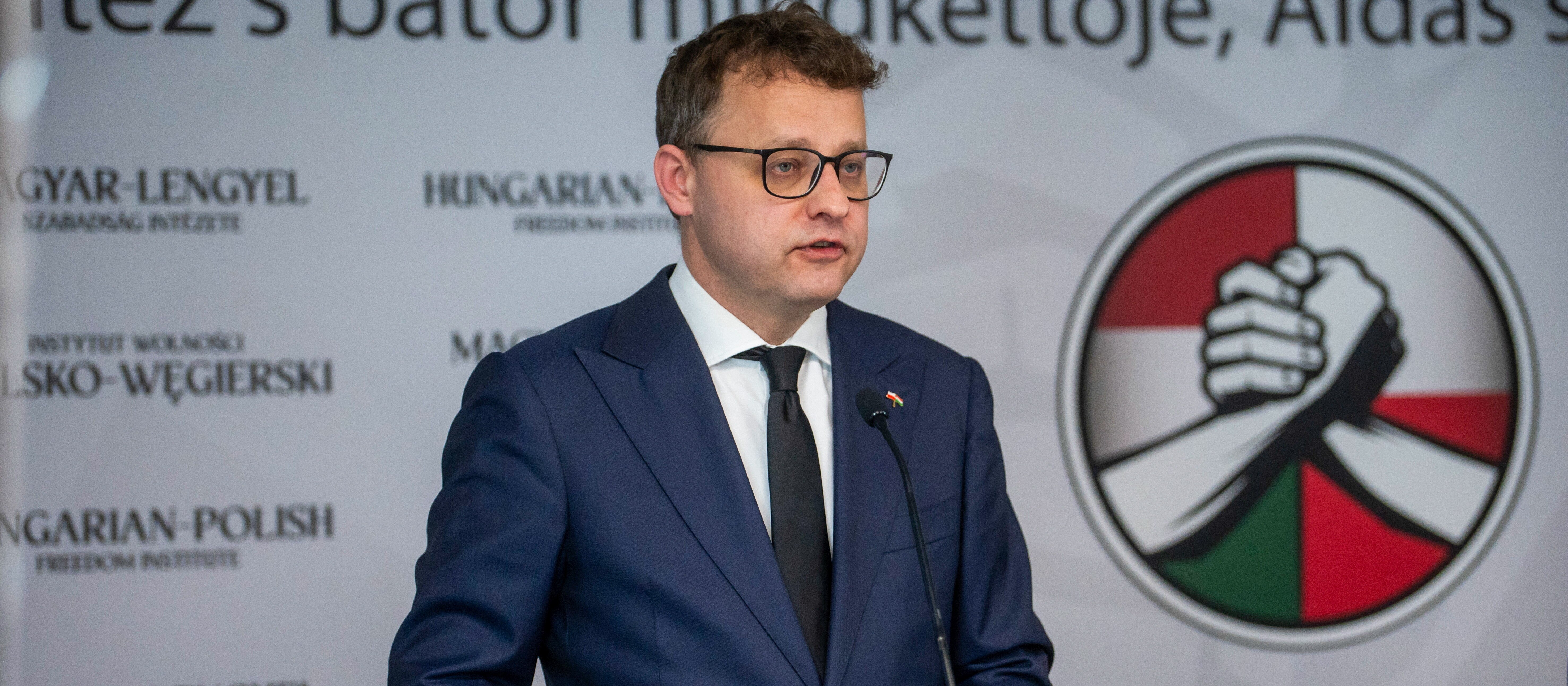 Marcin Romanowski jednak będzie ścigany ENA. Jest decyzja sądu