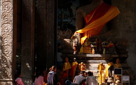 Po czterech wiekach, w latach 80. ub. wieku, mnisi powrócili do Angkoru