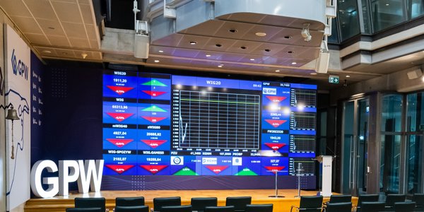 Warszawa na minusie, ale bez paniki