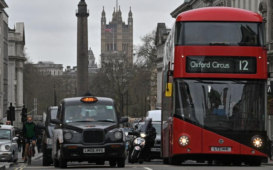 Londyńscy taksówkarze mają większe i sprawniejsze hipokampy