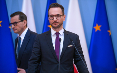 Premier Mateusz Morawiecki oraz minister rozwoju i technologii Waldemar Buda