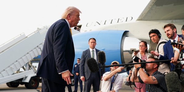 Najnowszy sondaż. Amerykanów spytano o kondycję i „bystrość umysłu” Donalda Trumpa