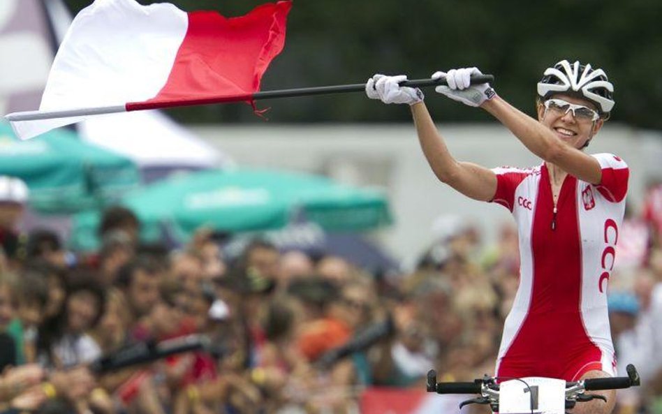 Maja Włoszczowska na mecie w Champery