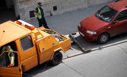 Opłaty za usuwanie pojazdów z dróg nie mogą być zawyżane - wyrok WSA