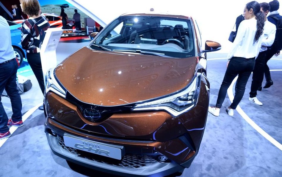 Toyota C-HR hybrid