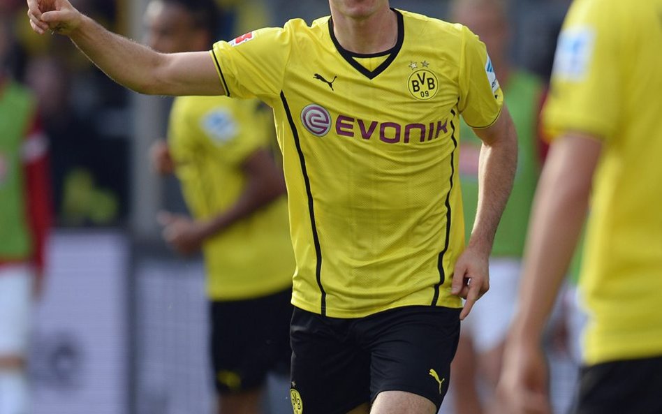 Robert Lewandowski, czyli opera mydlana z Dortmundu z przerwami na gole
