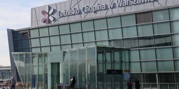 300 osób ewakuowanych z Lotniska Chopina w Warszawie