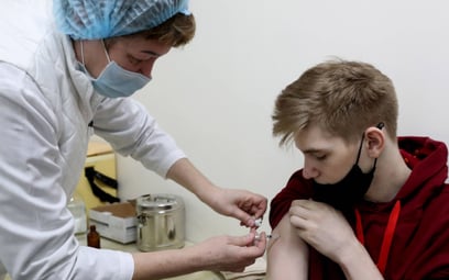 Szczepienie na COVID-19 szczepionką Sputnik V w Kirgistanie