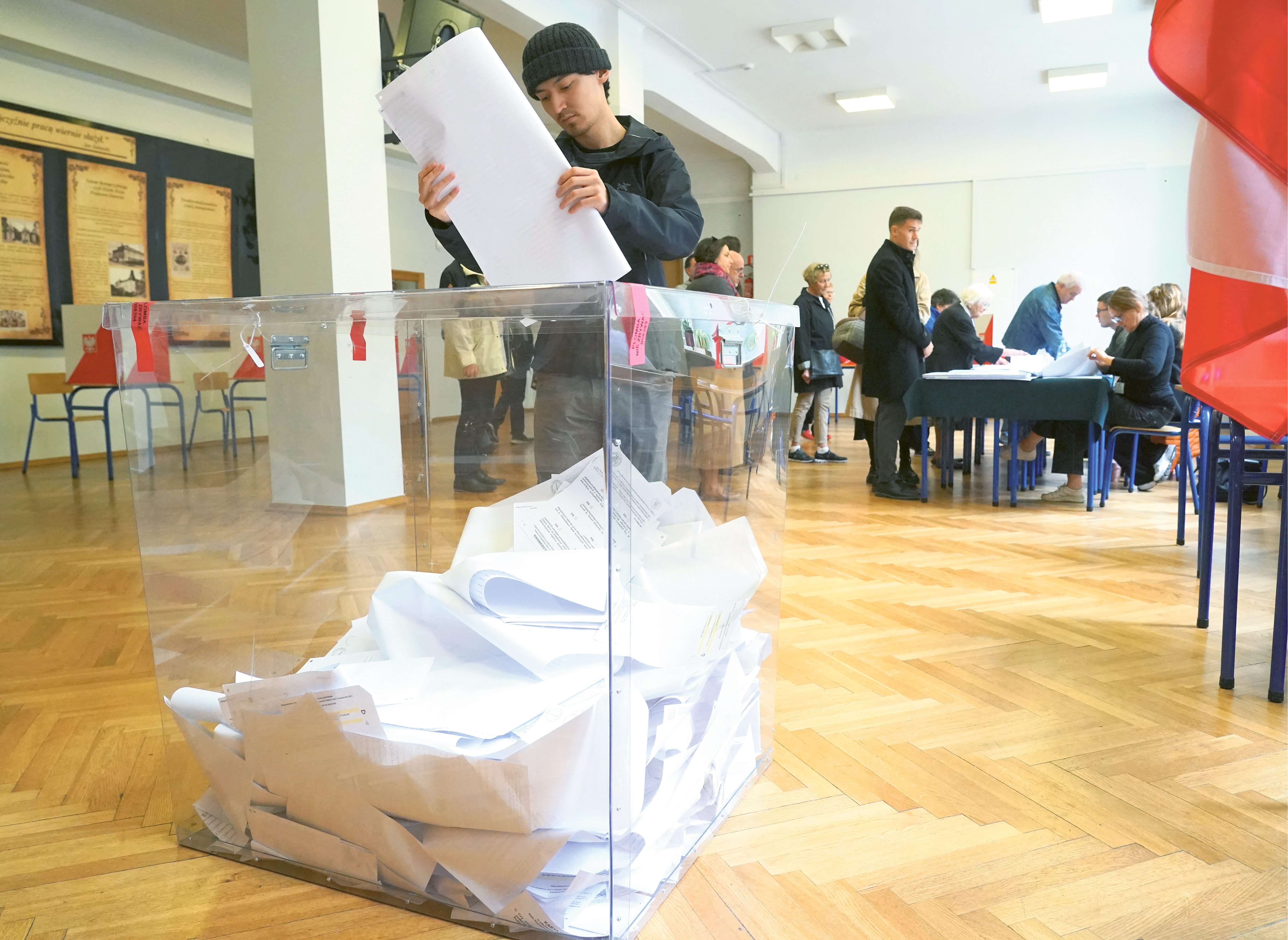Prof. Jarosław Flis: Referendum klimatyczne prezydenta? Nie myjmy młotkiem zębów