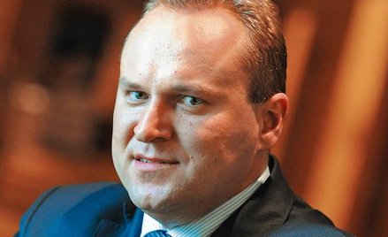 Konrad Hernik, prezes Armatury Kraków, liczy na istotną poprawę wyników w przyszłym roku, głównie ze