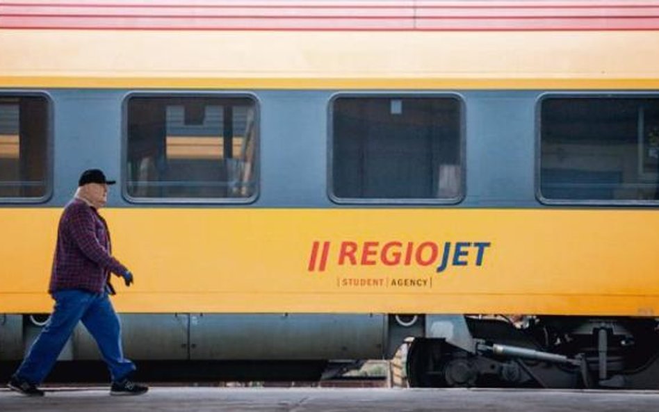 Wejście RegioJet w rywalizację z PKP Intercity przyniosłoby pasażerom nie tylko wzrost liczby połącz