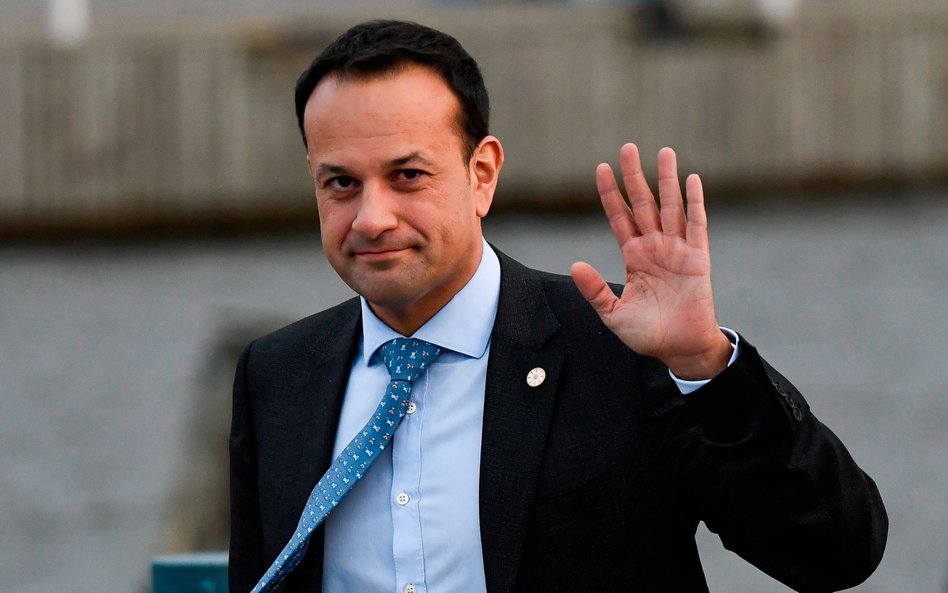 Leo Varadkar grozi zawetowaniem negocjacji o brexicie