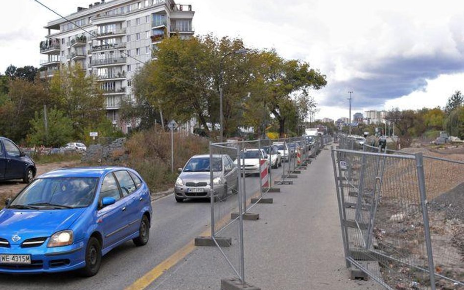 Pozwolenie na budowę: gminna droga może być obiektem budowlanym