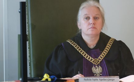 Sędzia Marzanna Piekarska-Drążek na sali rozpraw Sądu Apelacyjnego w Warszawie