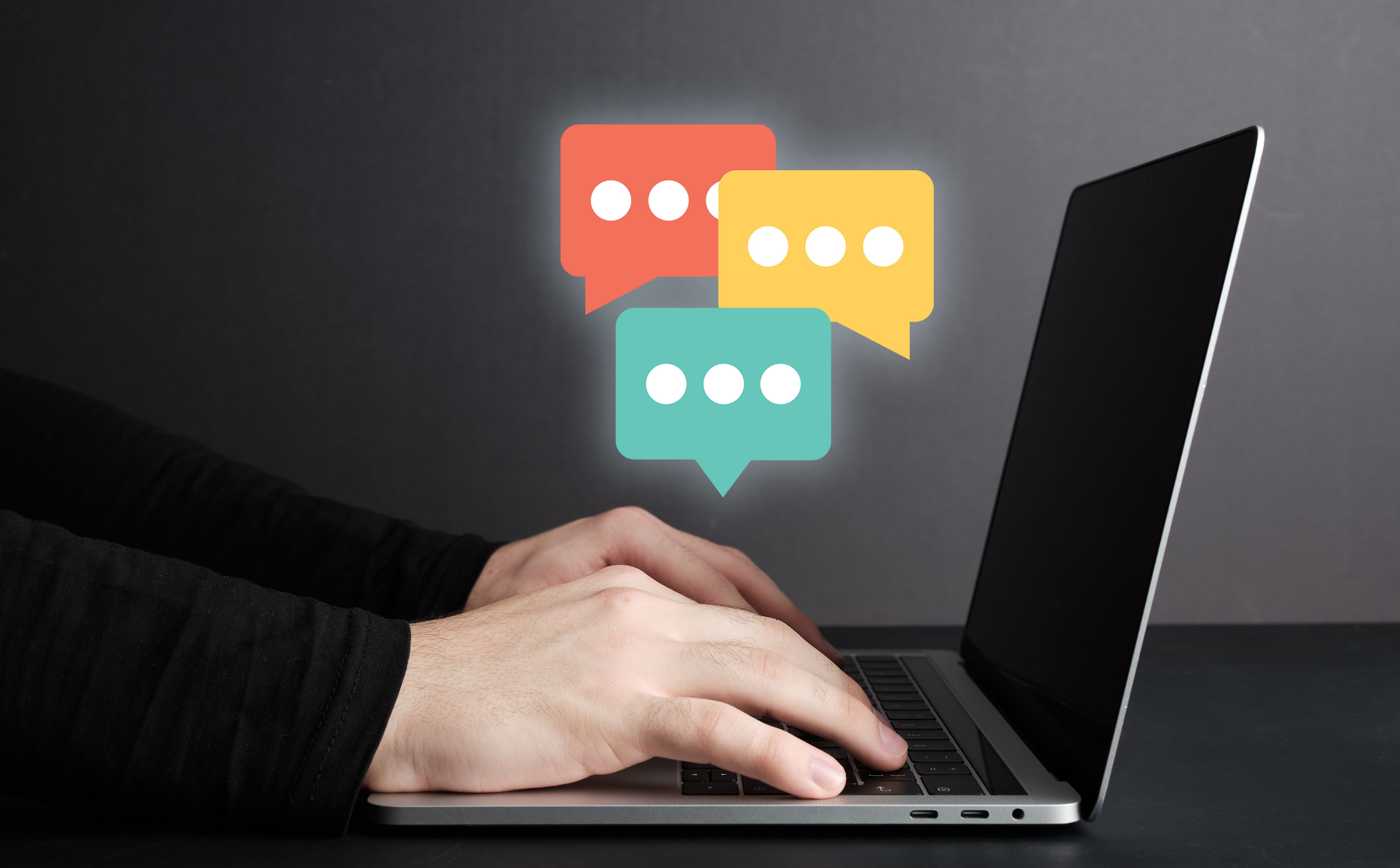 Za cudze nazwisko w poście na e-forum może grozić kara. Precedensowy wyrok
