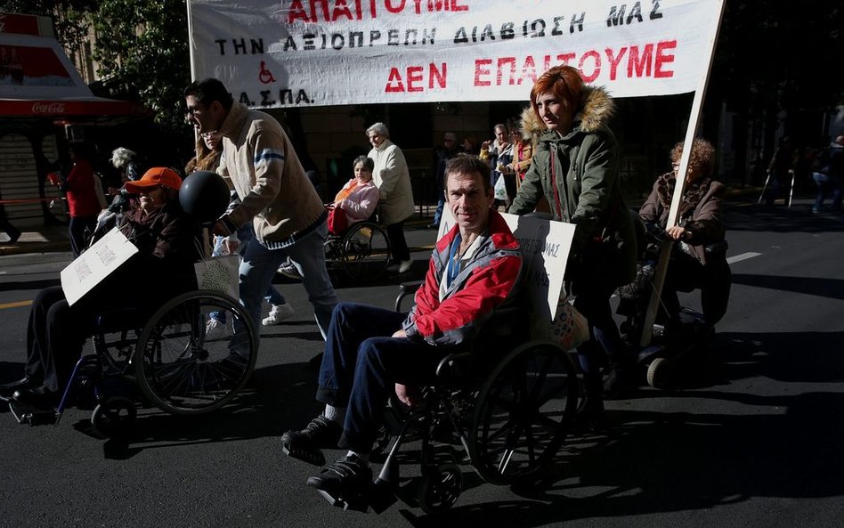 Protest osób niepełnosprawnych w Atenach