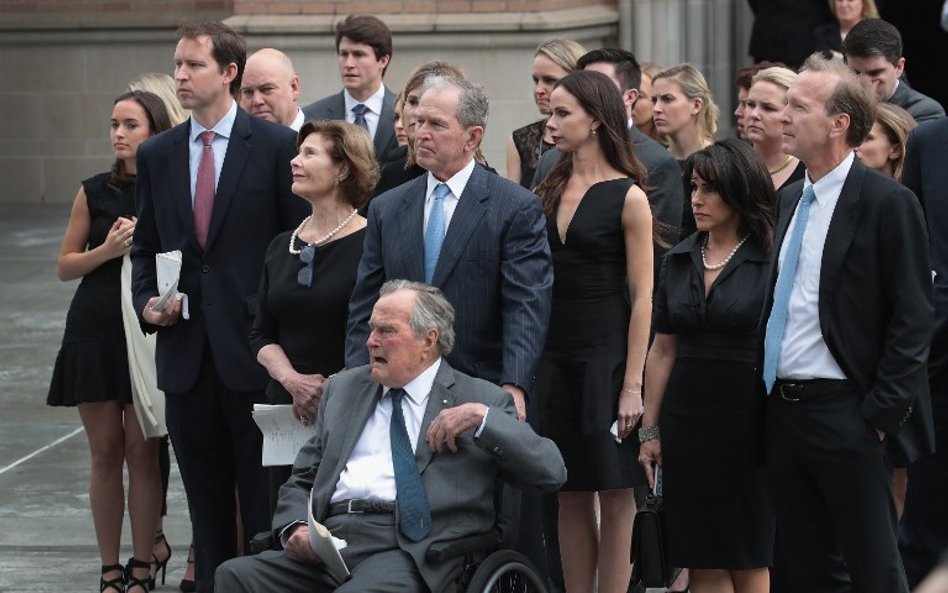 George H.W. Bush trafił do szpitala