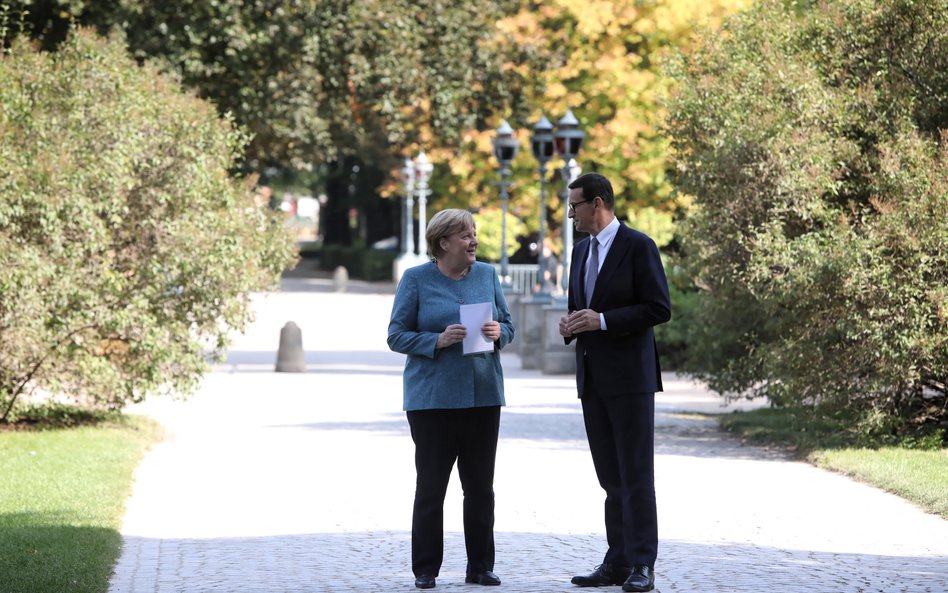 Merkel spotkała się z Warszawie z Morawieckim. "Relacje są mocne"