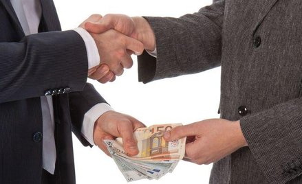 Sąd Najwyższy: Na żądanie zwrotu zadatku mamy tylko rok