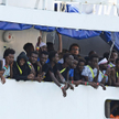Włoski minister chce nałożenia sankcji na Maltę. Za migrantów