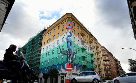 W Rzymie powstał mural, który "zżera" smog