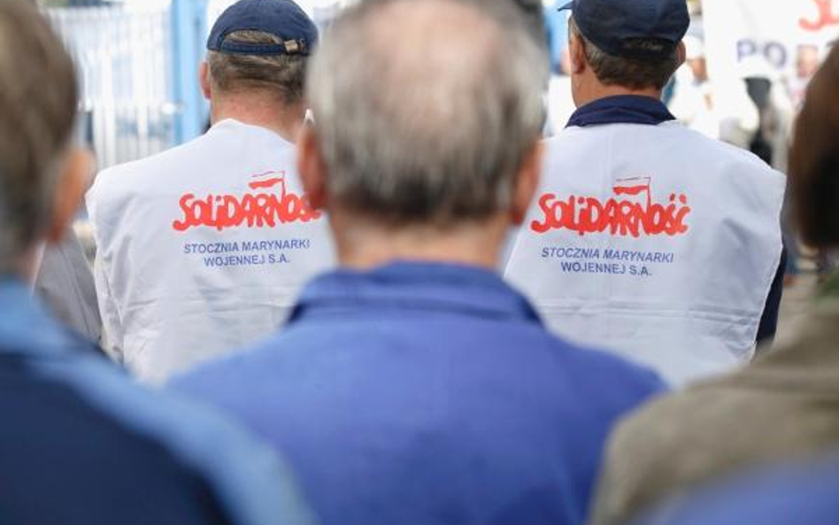 Posłuszne związki cenne dla szefa