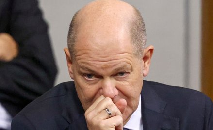 Olaf Scholz podczas posiedzenia Bundestagu