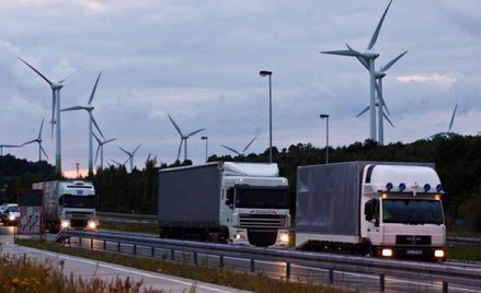 Transport ma największy udział w polskim eksporcie usług