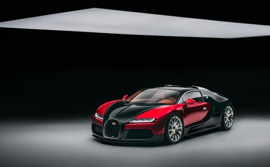 Bugatti F.K.P. Hommage - korzysta z najmocniejszej wersji silnika W16 o mocy 1600 KM.