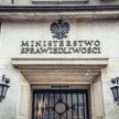 Fundusz Sprawiedliwości. Urzędniczki z ministerstwa w areszcie "pod specjalnym nadzorem"