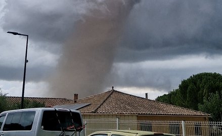 Tornado we Francji. Zniszczone setki domów, 41 osób rannych