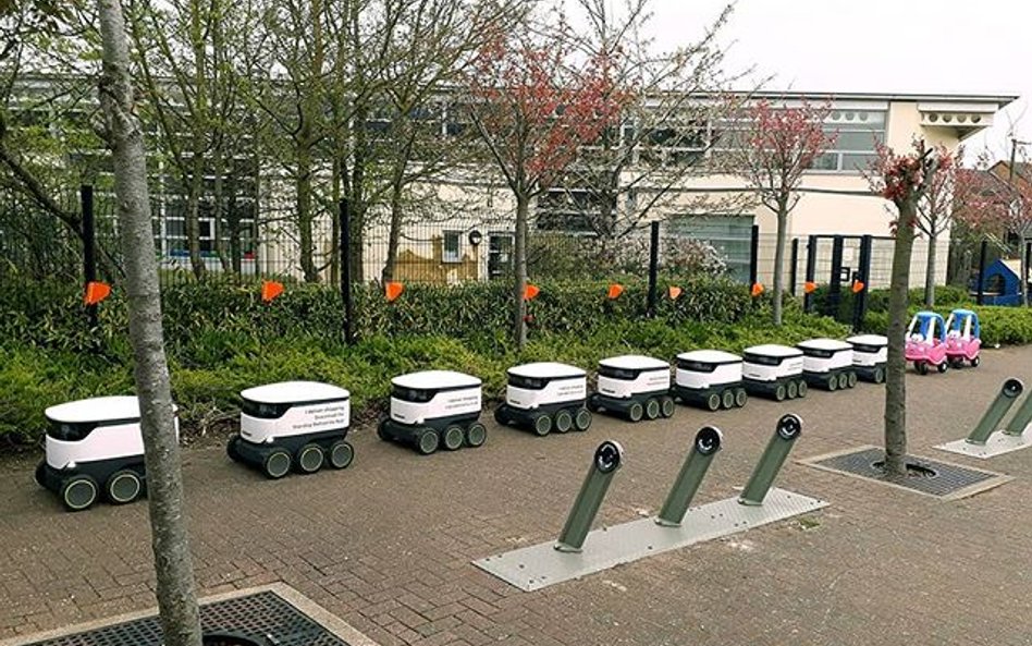 Robo-kurier zgarnia 40 mln dol. i rusza z ekspansją