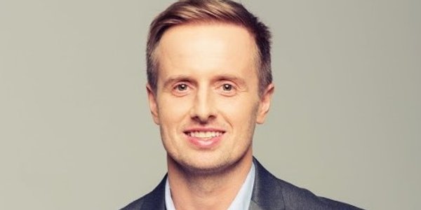 Jak technologia zmienia rozwój pracowników?