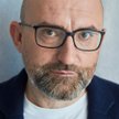 Gość „Plusa Minusa” poleca. Tomasz Stawiszyński: Książki na trudne czasy