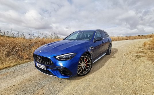 Mercedes-AMG C 63S E-Performance