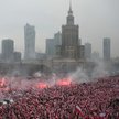 Reuters: 200 tys. ludzi na ulicach Warszawy. Wśród nich neofaszyści