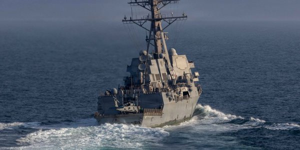 Blokada irańskich portów. Niszczyciel USA zatrzymał dwa tankowce