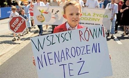 Polacy filarem akcji przeciw aborcji