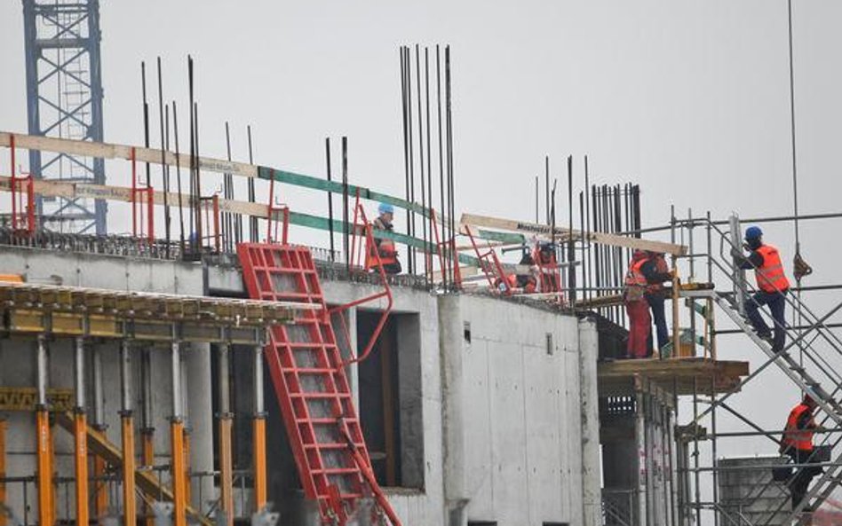Niełatwo ustalić przychody i koszty przy kontraktach długoterminowych