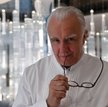 Alain Ducasse w jednej ze swoich restauracji