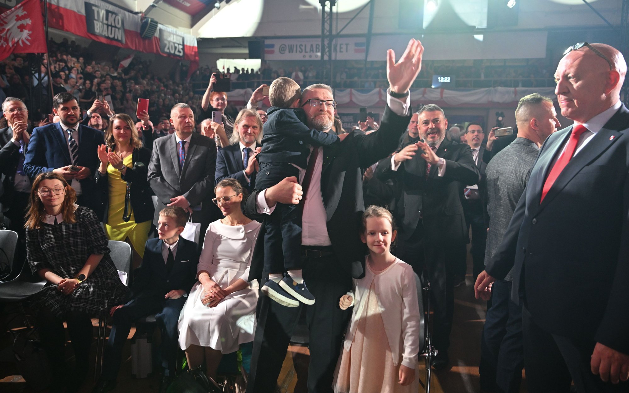 Smerf Malarz na konwencji w Krakowie. „Nie idziemy z programem walki ras i klas”