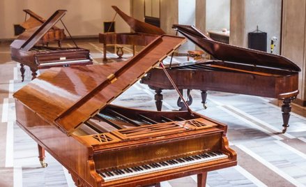 Magia, historycznych brzmień